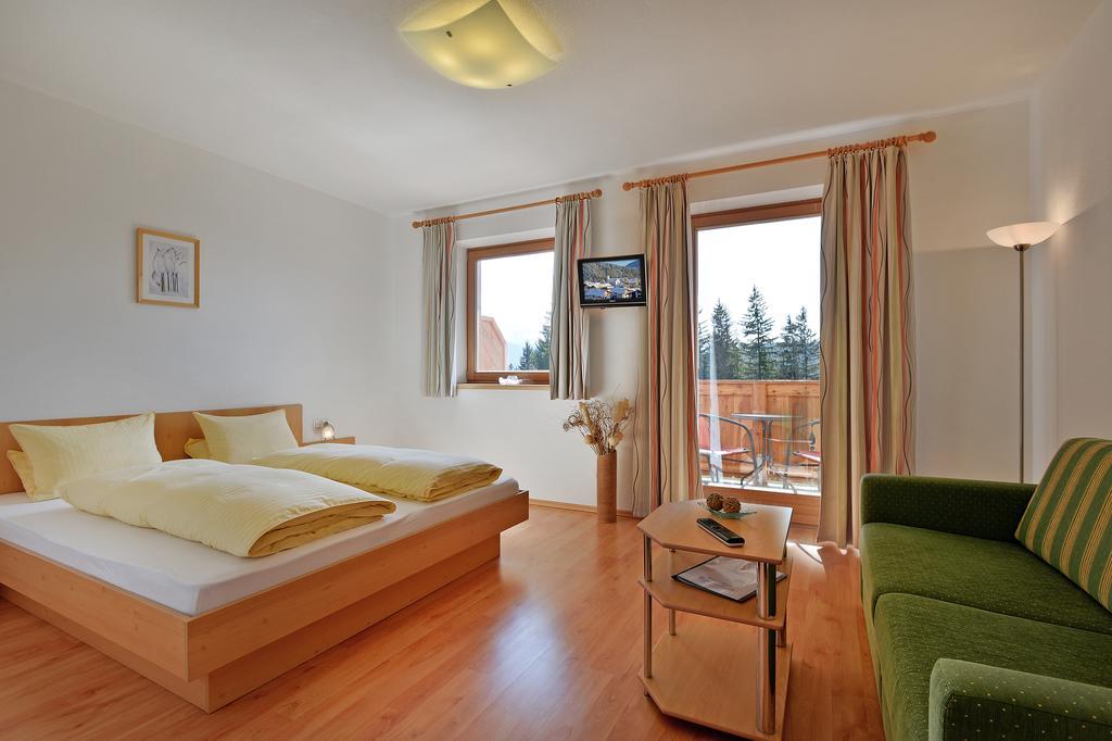Berggasthof Baernstatt Scheffau am Wilden Kaiser Chambre photo